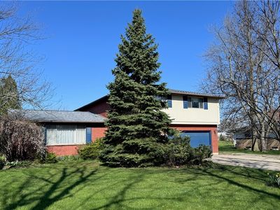 95 W Maplemere Rd, Williamsville, NY, 14221