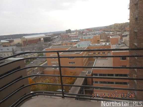 5th image of 26 10th St W Unit 1309