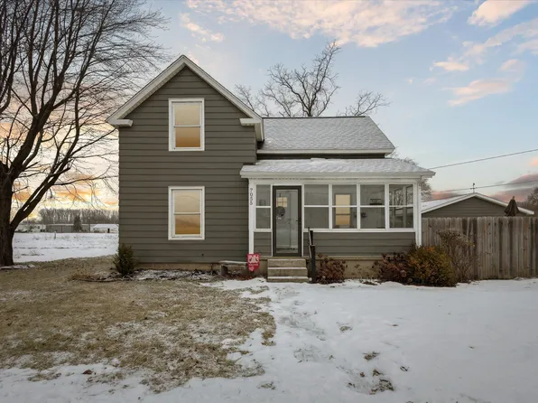 7055 12th Ave, Jenison, MI 49428