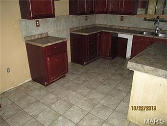 1st image of 5619 Park Ln