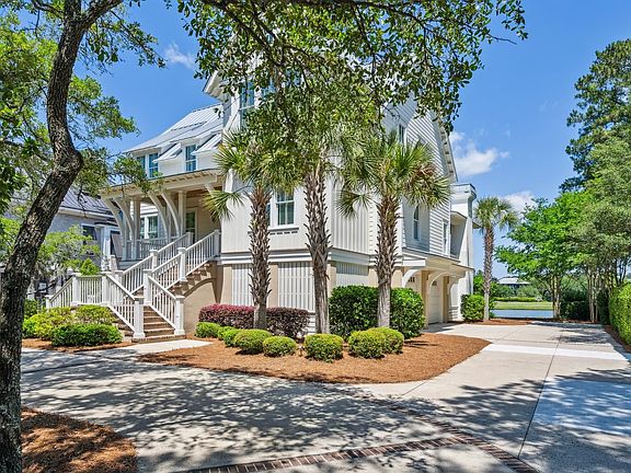 2nd image of 2987 Luvan Blvd.