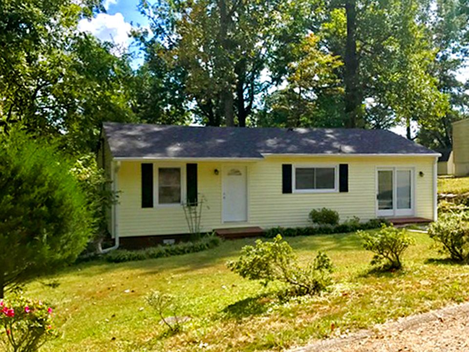 1st image of 1934 Houstonia Dr