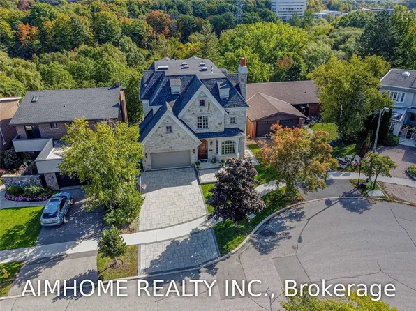 19 Brockington Cres, Toronto, ON M3H 4S9