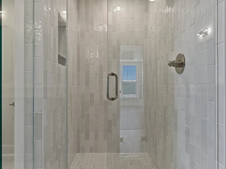 3965 Clifton Ave — Photo 29