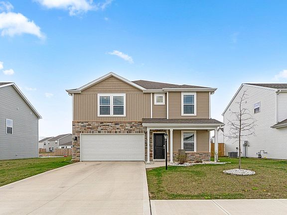 2nd image of 4133 Bradley Dr