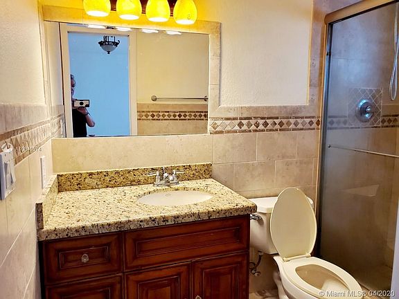 5th image of 1818 Rodman St APT 4C