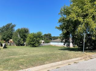 N Waco Ave, Tulsa, OK 74127