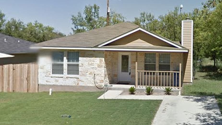 1st image of 849 Pecan Ln