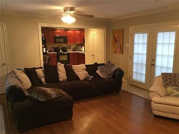 4th image of 2608 Kirkwood Dr