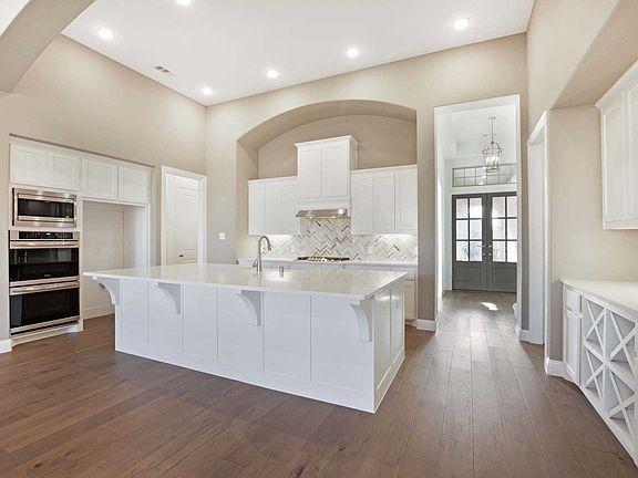 3rd image of 2981 Meadow Dell Dr #Yvupfb