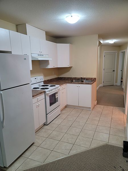 Surrey Apartment for rent - 2 Bedrooms in Surrey