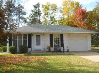 2111 School St, Stevens Point, WI 54481