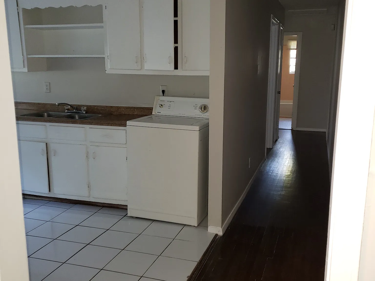 3804 Carnes Ave — Photo 4