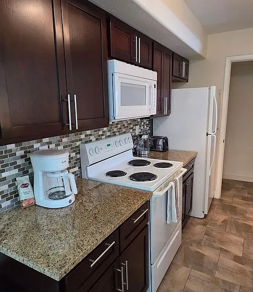 2300 Silverado Ranch Blvd #2006 — Photo 17