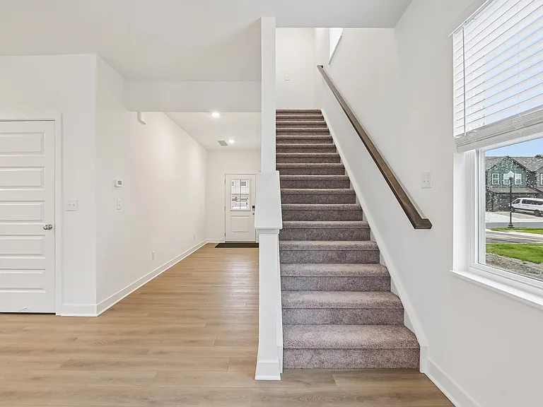 15274 Farrington Way — Photo 30