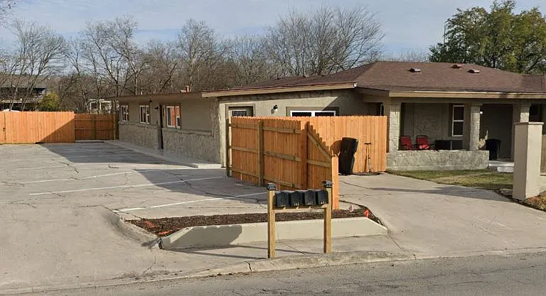 118 Esmeralda Dr #103 — Photo 2