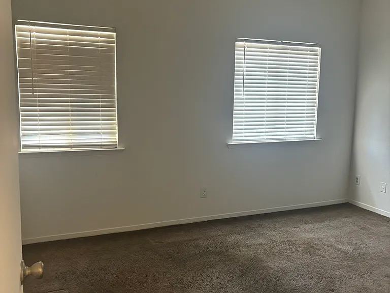 3314 W Shields Ave #201 — Photo 2