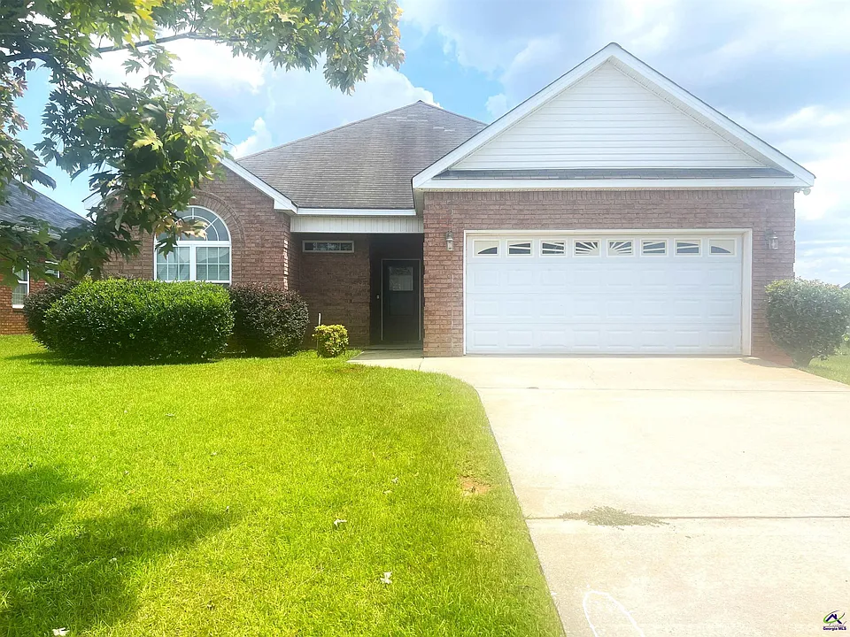 805 Falkirk Dr