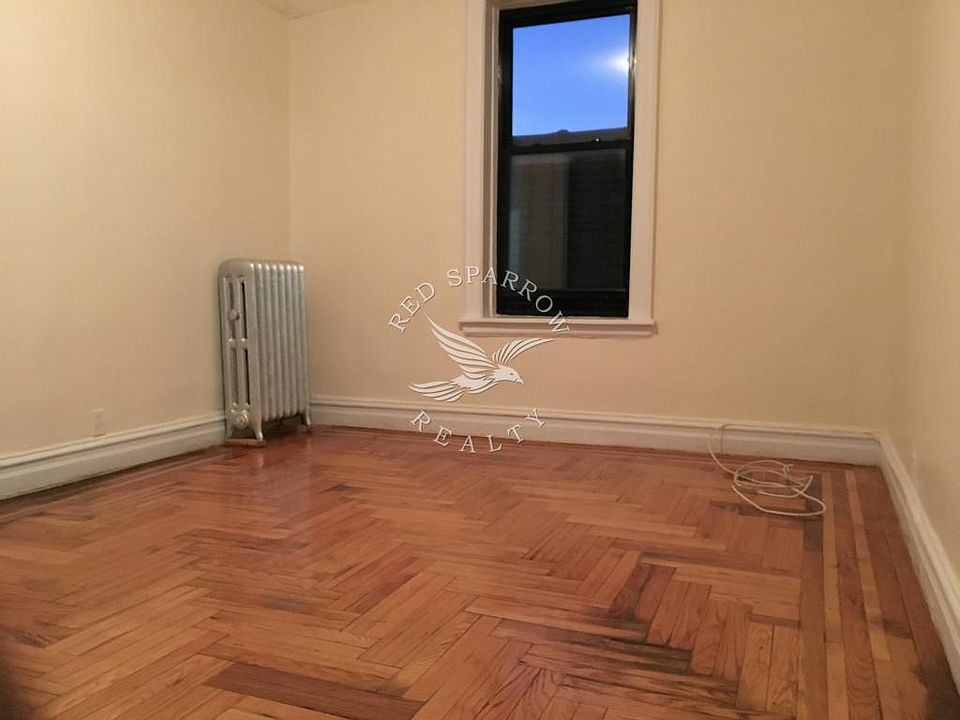1st image of 36 Bedford Park Blvd E APT 4E