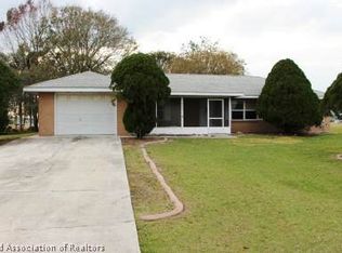 208 Mirador Dr, Sebring, FL 33870