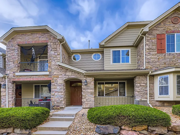 11211 Osage Cir #E — Photo 1