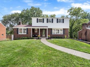 995 Evergreen Dr, Pittsburgh, PA