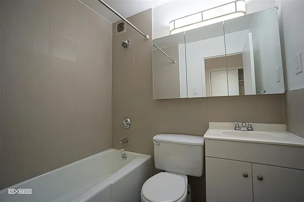 Rented by Citi Habitats | media 10