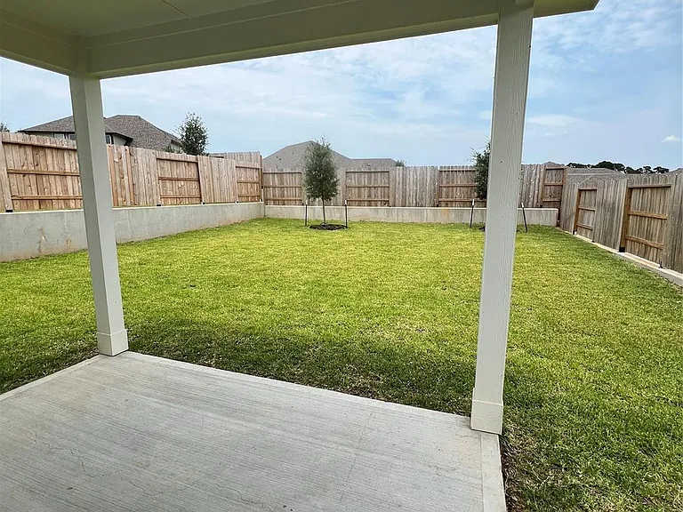 1722 Cayden Oak Ln — Photo 7