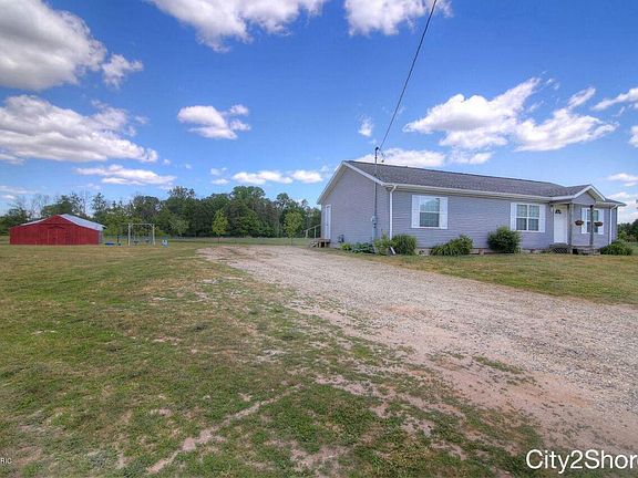 3rd image of 5013 Leonard St