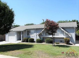984 Granada Cir, Los Banos, CA 93635