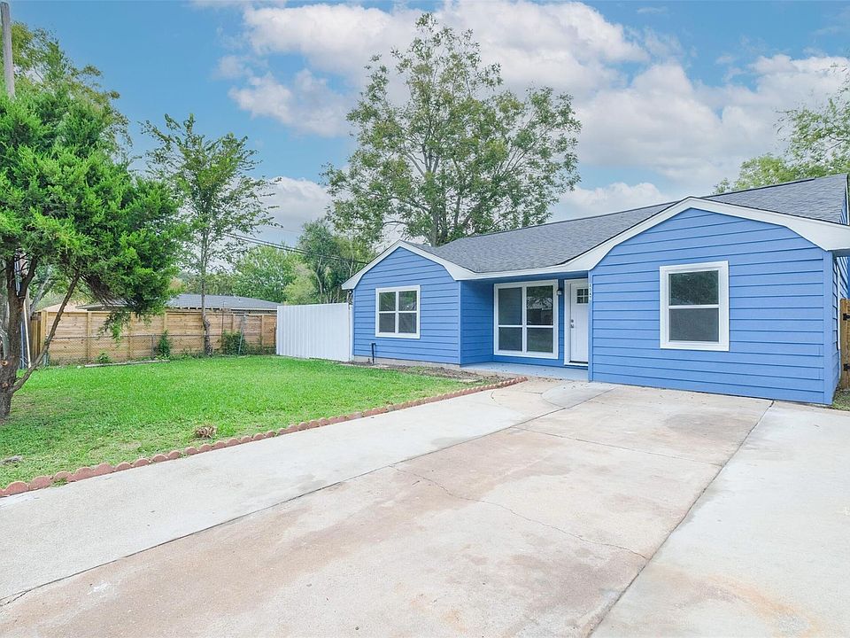 1st image of 8547 Sonneville Dr