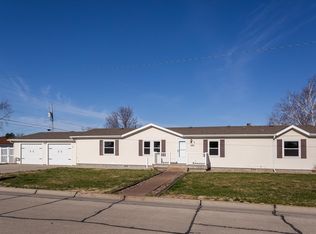 268 16th Ave, Columbus, NE 68601