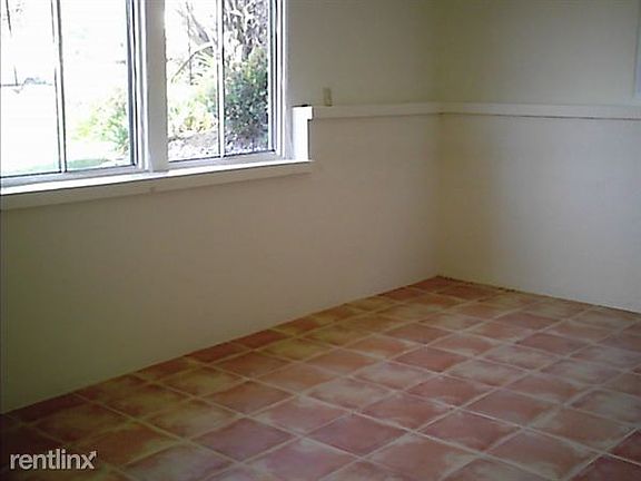 2355 half curlew living space 2