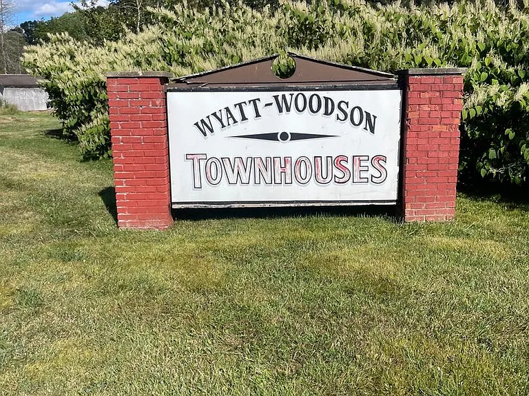 49 Woodson Court — Photo 3