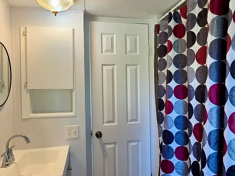 164 N Duck Ave — Photo 9