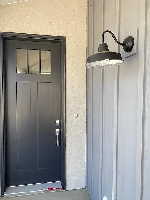 1st image of 720A W Doris Ave #720A