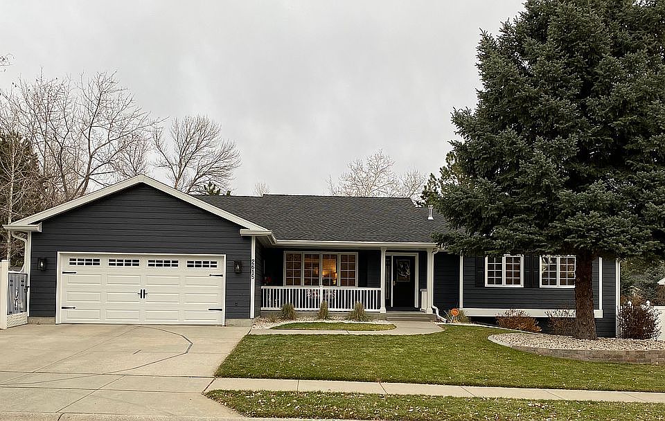 2nd image of 2615 Augusta Ln