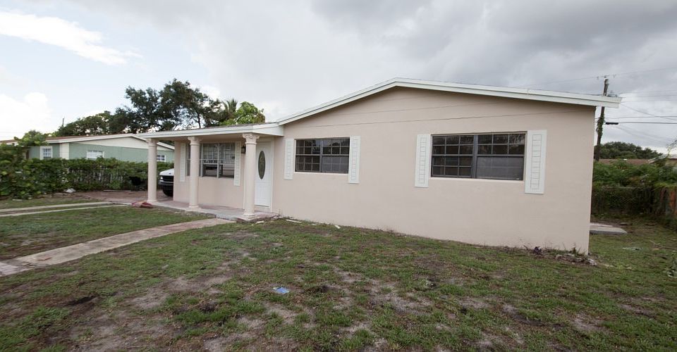 1st image of 1455 NW 192nd St