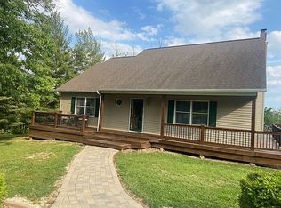 8712 Columbus Rd, Fowler, IL 62338