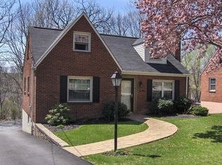 2050 Borland Rd, Pittsburgh, PA 15243