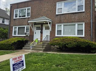 135 Greenwood Ave #B, Jenkintown, PA 19046