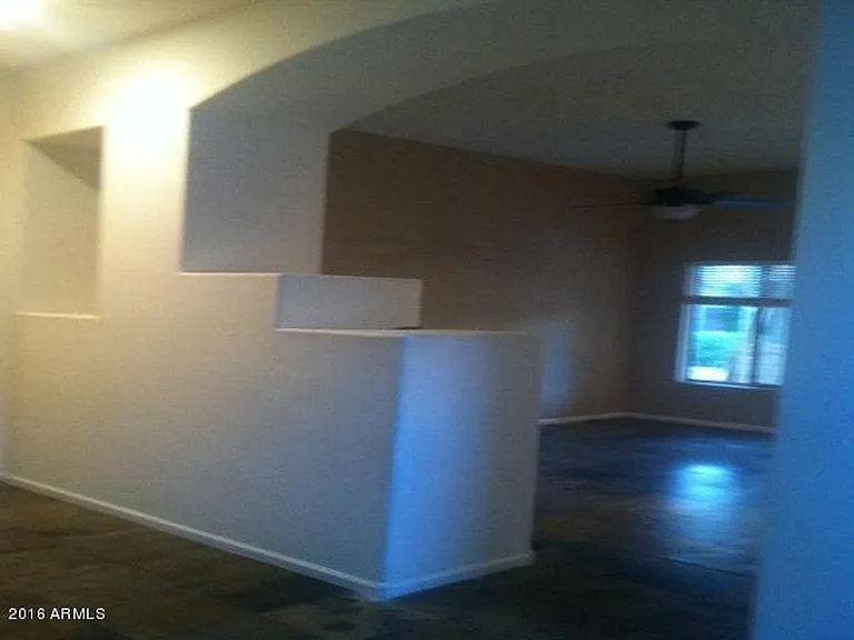 682 W Raven Dr — Photo 7