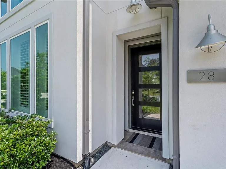 28 Clearview Terrace Pl — Photo 8