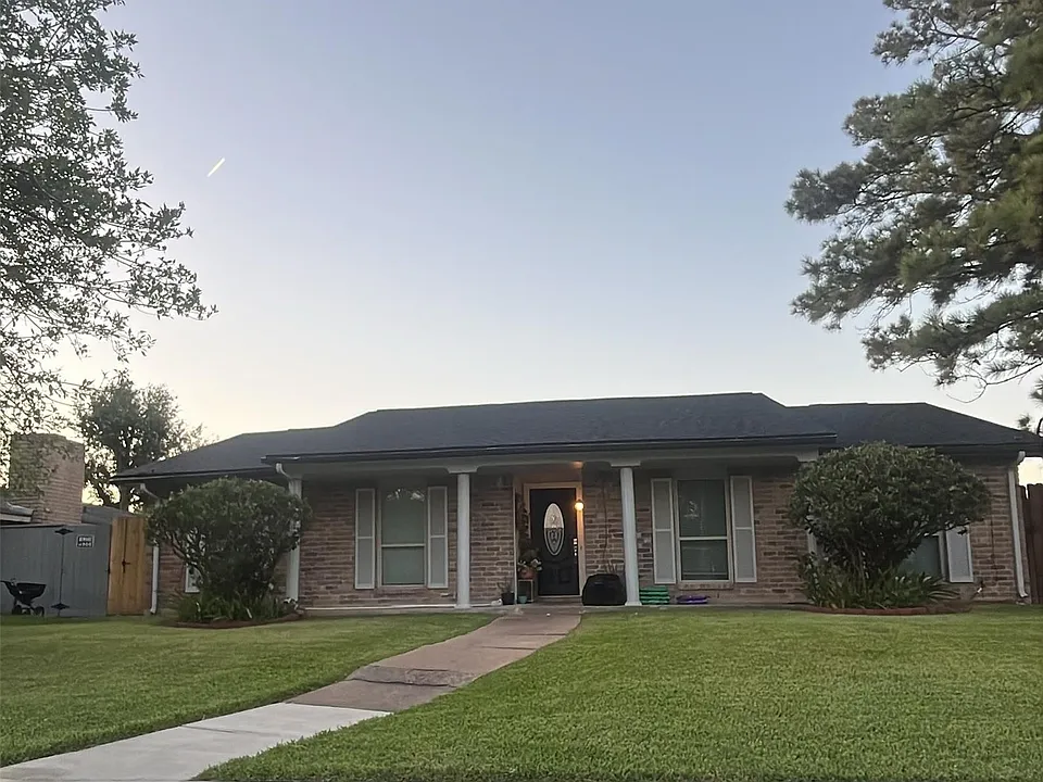14523 Leacrest Dr