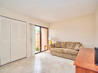 5381 Stonybrook Ln, Boynton Beach, FL 33437