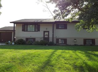 1245 Lincoln Ave, Marengo, IA 52301