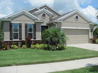 129 Star Shell Dr, Apollo Beach, FL 33572