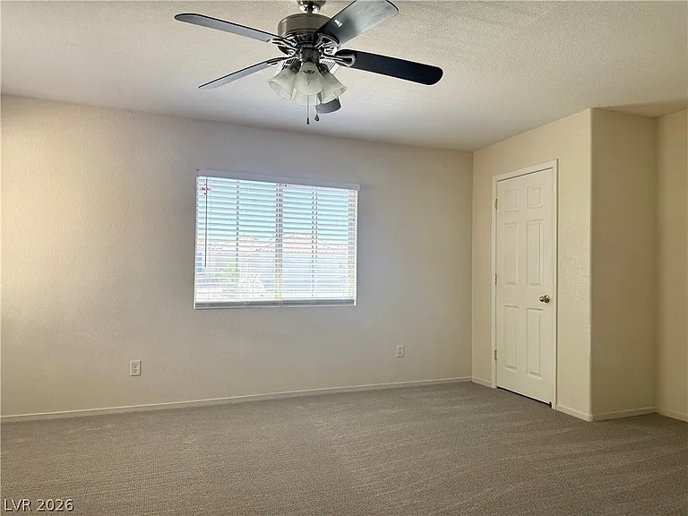7512 Jacaranda Leaf St — Photo 26