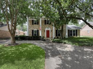 12430 Briar Forest Dr, Houston, TX 77077