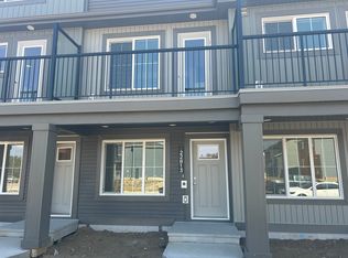 22813 84th Ave NW, Edmonton, AB T5T0C3